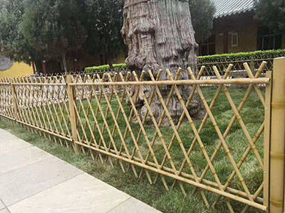 景區(qū)竹節(jié)護(hù)欄圖片2